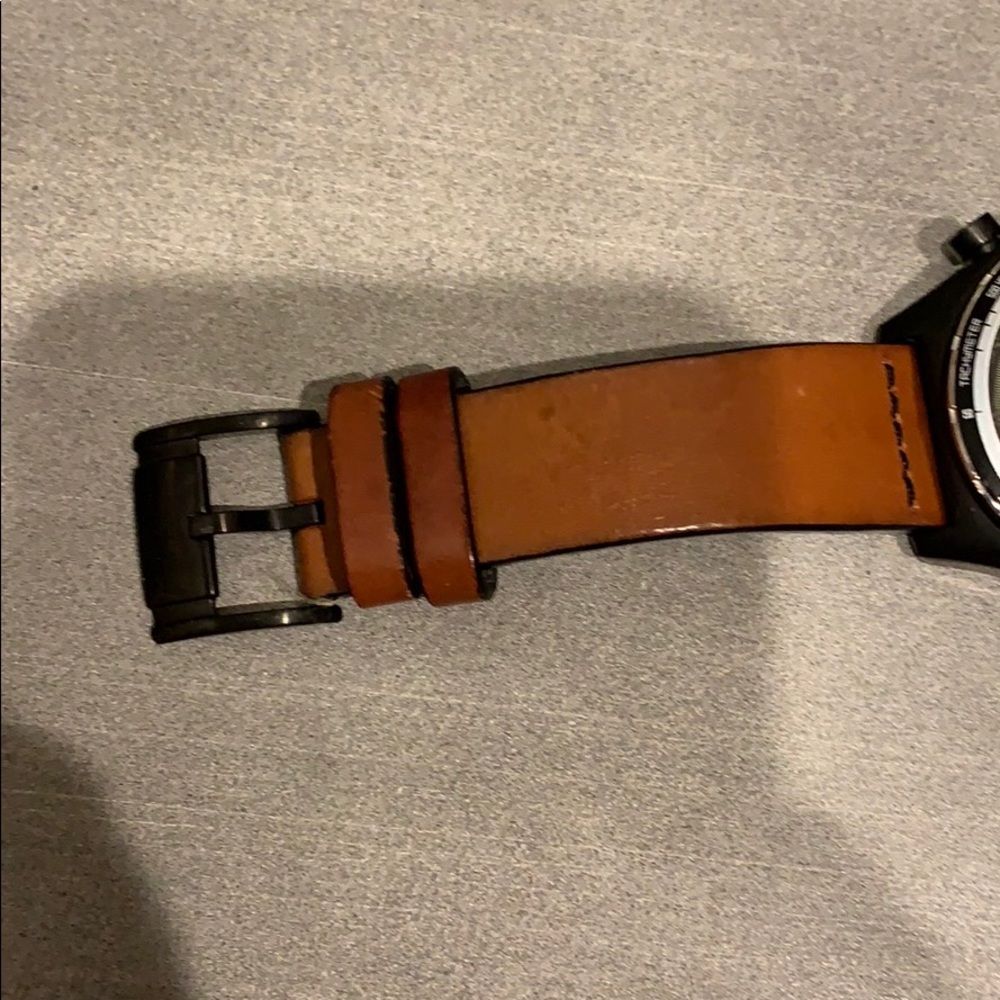Fossil Watch - Picture 4 of 5
